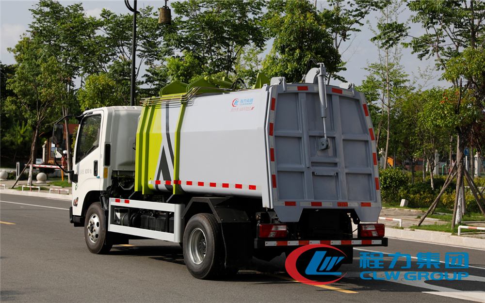 江铃侧挂垃圾车  (3)