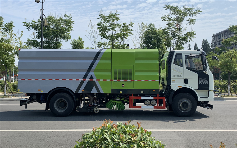 解放洗扫车 (12)